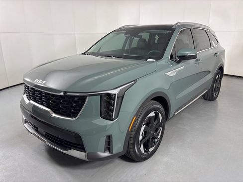 New 2026 Kia Sorento EX AWD/4WD image 4