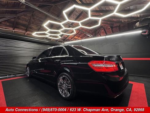 Used 2010 Mercedes-Benz E 350 Sedan image 4