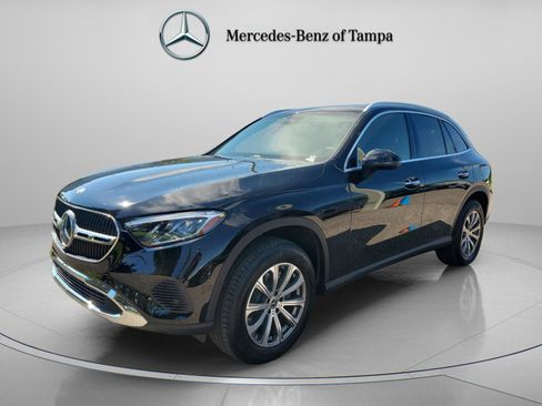 Certified 2025 Mercedes-Benz GLC 300 image 1
