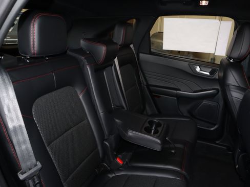 New 2026 Ford Escape ST-Line w/ Tech Pack #1 image 43