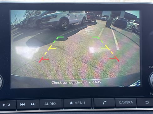 Used 2022 Nissan Sentra SV image 20