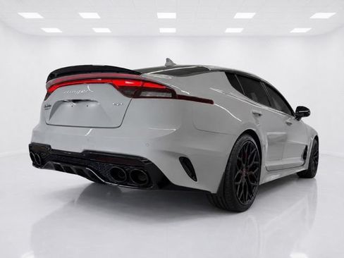 Used 2023 Kia Stinger GT2 AWD/4WD image 10