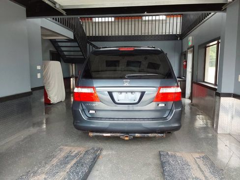 Used 2006 Honda Odyssey EX-L image 18