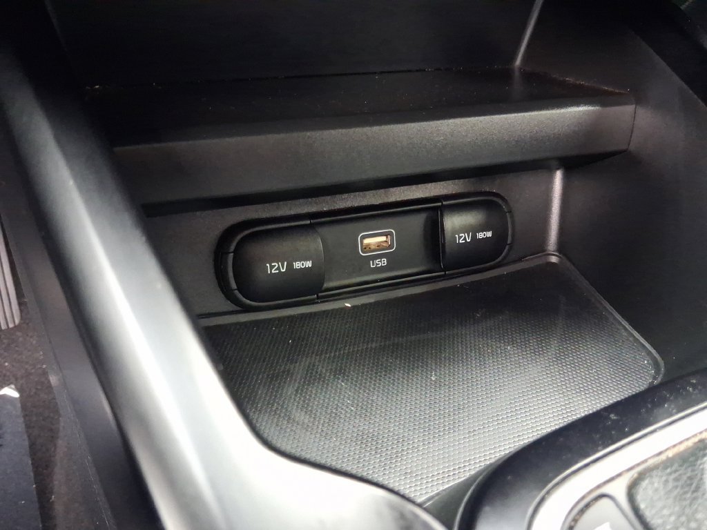 Used 2024 Kia Soul LX w/ Option Group 015 FWD image 22