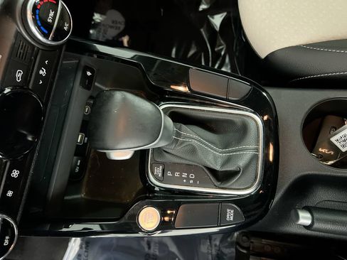 Used 2023 Kia Soul GT-Line FWD image 17