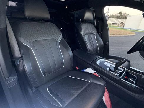 Used 2017 BMW 750i 750i Sedan 4D image 56
