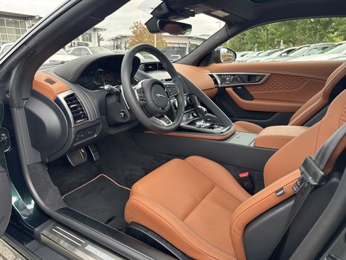 Used 2023 Jaguar F-TYPE R AWD/4WD image 15