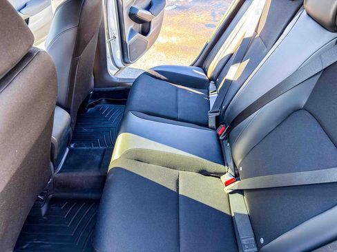 Used 2023 Honda Civic Sport image 8