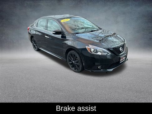 Used 2018 Nissan Sentra SR w/ SR Midnight Edition Package image 9