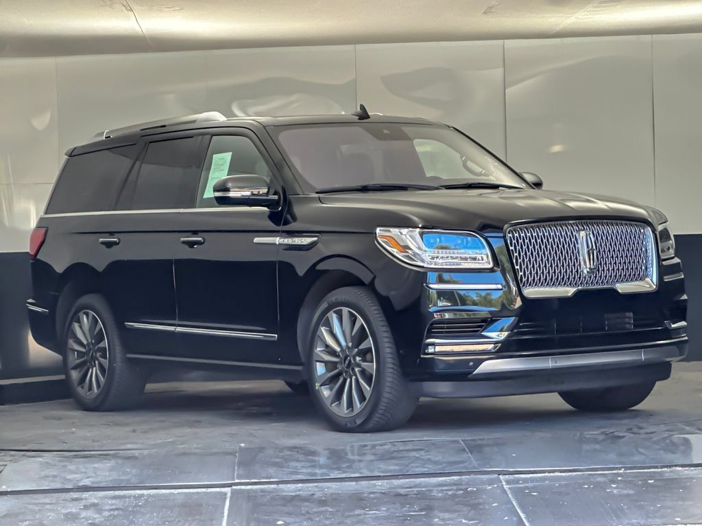 Used 2020 Lincoln Navigator Reserve AWD/4WD image 1
