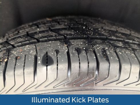 Used 2014 Nissan Pathfinder SV image 23