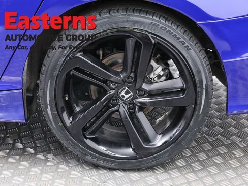 Used 2022 Honda Accord Sport image 32