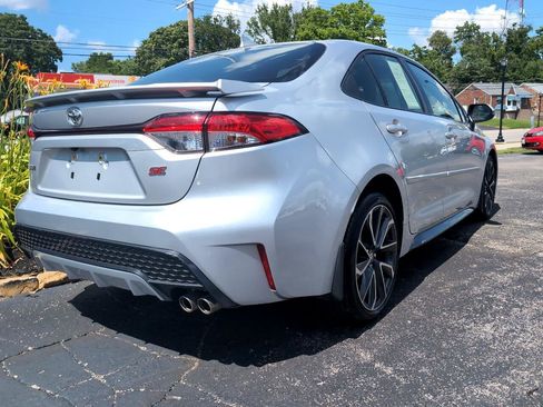 Used 2022 Toyota Corolla SE image 9