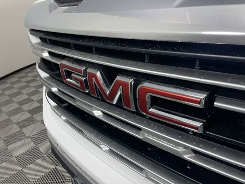 Used 2022 GMC Sierra 1500 SLE image 30