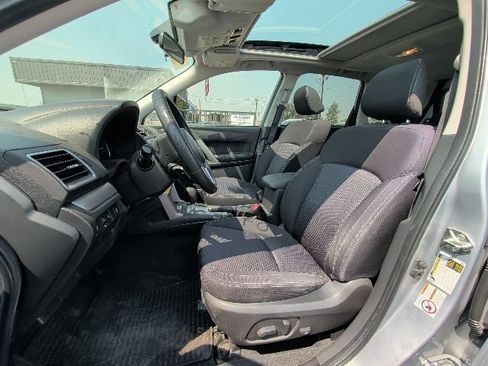 Used 2018 Subaru Forester 2.5i Premium AWD/4WD image 19