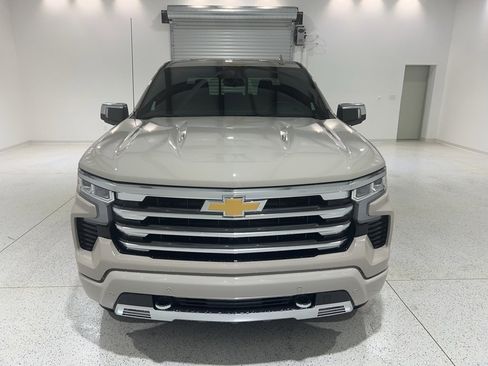 New 2026 Chevrolet Silverado 1500 High Country image 7