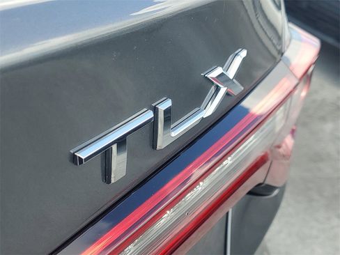 Used 2025 Acura TLX w/ Technology Package image 9