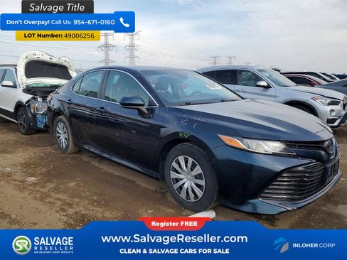 Used 2019 Toyota Camry image 5