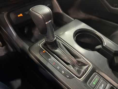 Used 2024 Honda Civic LX image 27