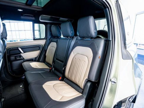 Used 2021 Land Rover Defender 110 X-Dynamic HSE image 57