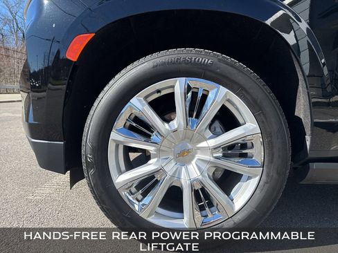 Used 2022 Chevrolet Tahoe High Country image 10
