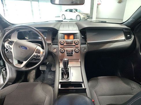 Used 2016 Ford Taurus SEL FWD image 8