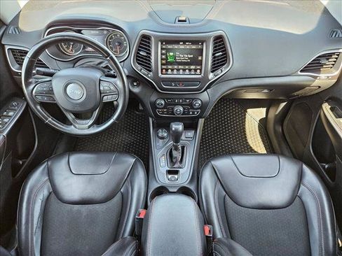 Used 2020 Jeep Cherokee Trailhawk w/ Cold Weather Group AWD/4WD image 22