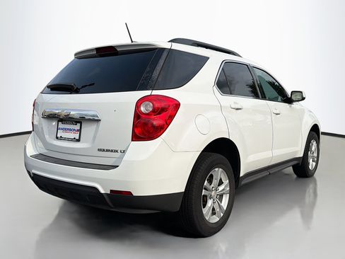 Used 2015 Chevrolet Equinox LT FWD image 2