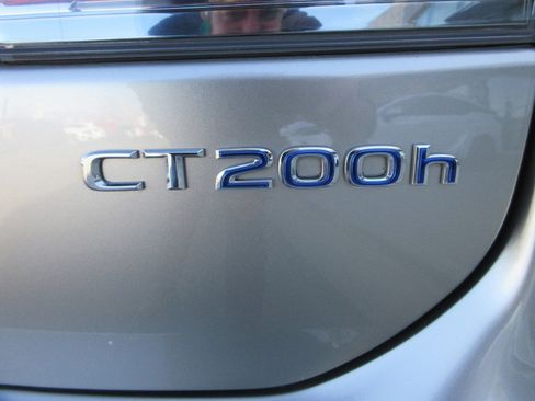Used 2016 Lexus CT 200h 200h w/ Special Edition image 10