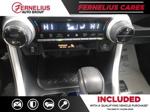 Used 2022 Toyota RAV4 XLE image 33