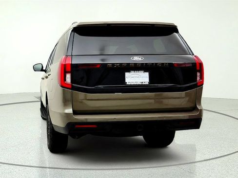 Used 2026 Ford Expedition Tremor AWD/4WD image 6