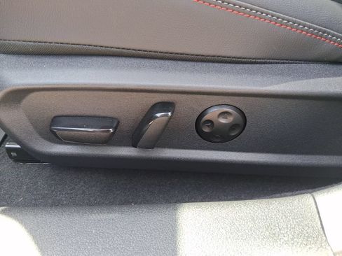 New 2026 Nissan Sentra SR w/ SR Premium Package FWD image 27