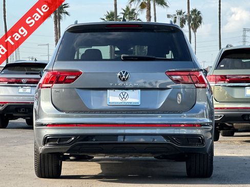 Certified 2024 Volkswagen Tiguan SE R-Line image 5