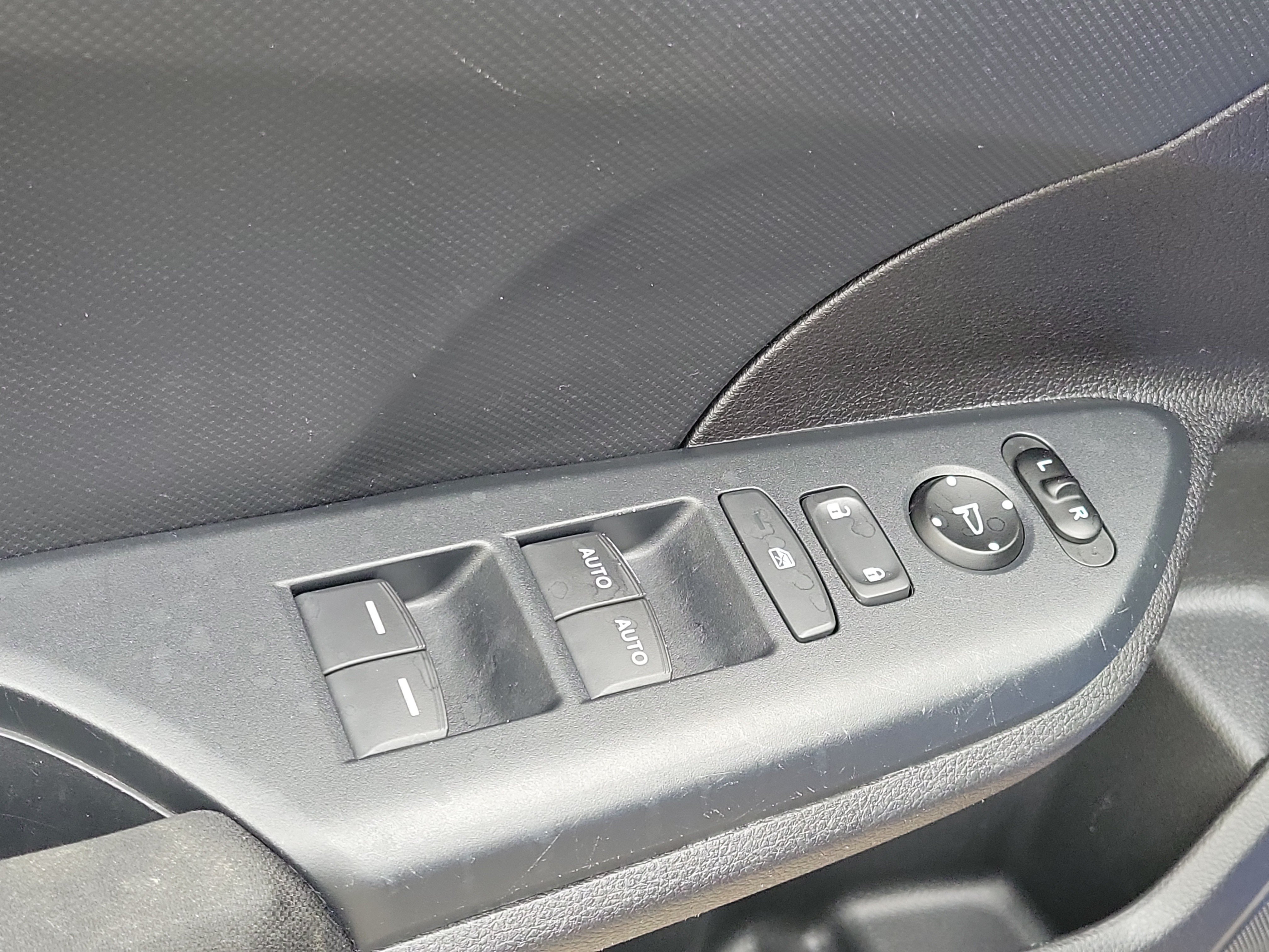Used 2019 Honda Civic LX image 23