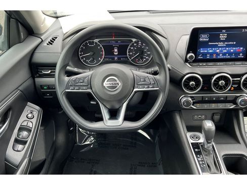 Used 2023 Nissan Sentra SV image 16