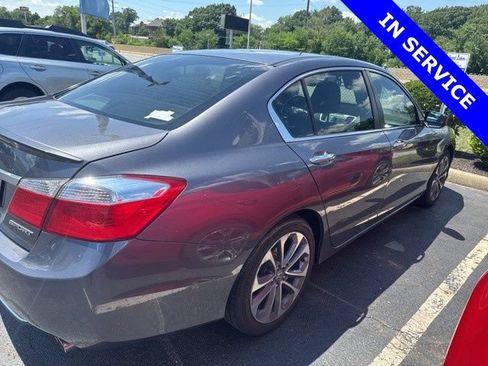 Used 2014 Honda Accord Sport image 10