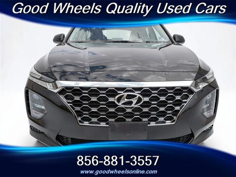 Used 2019 Hyundai Santa Fe SE AWD/4WD image 2