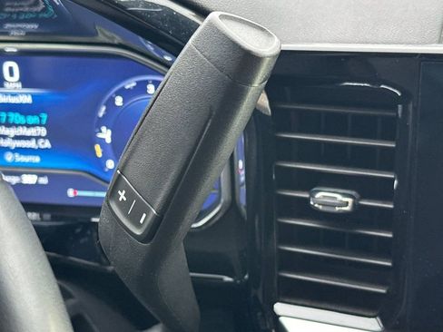 Used 2024 Chevrolet Silverado 2500 LT image 19