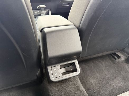 Used 2025 Kia K4 LXS image 23