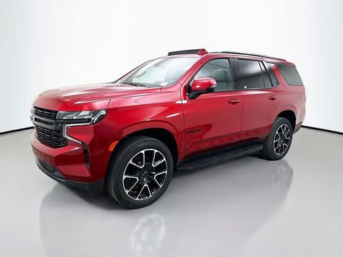 Used 2024 Chevrolet Tahoe RST w/ Luxury Package image 3