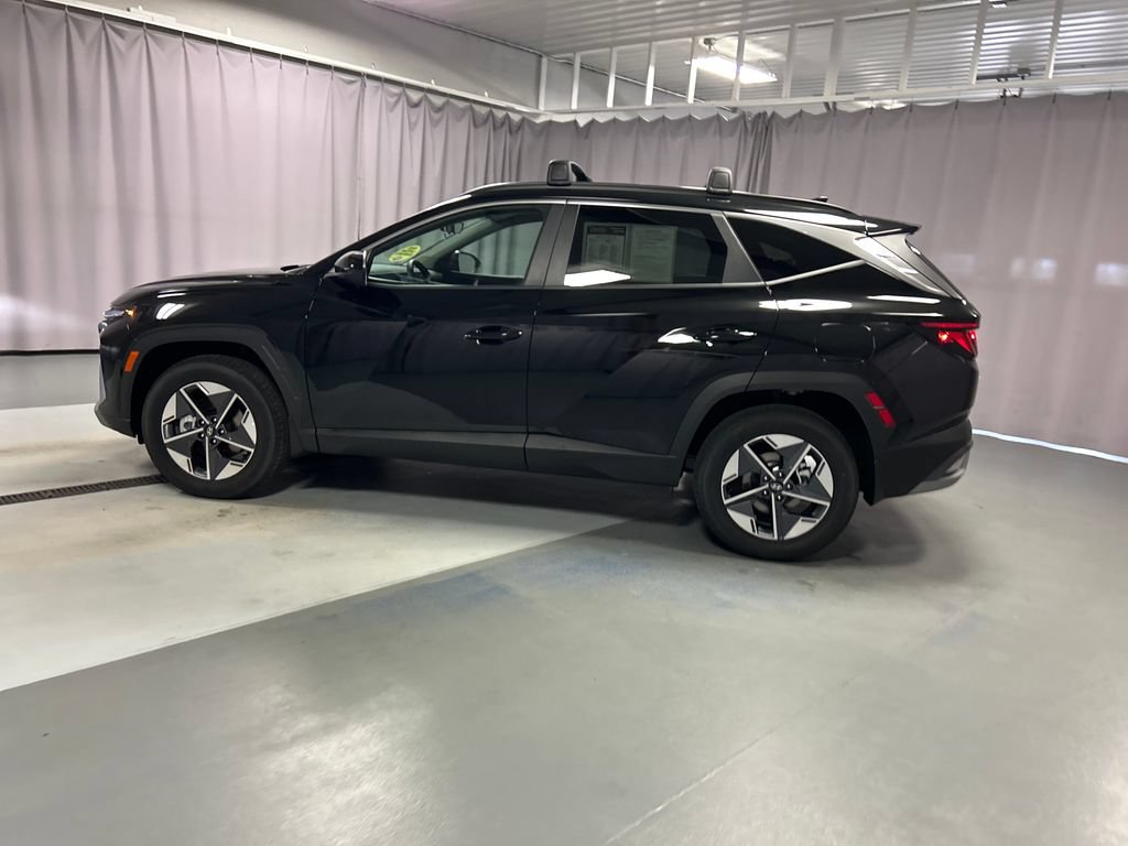 Used 2026 Hyundai Tucson SEL Plus AWD/4WD image 4