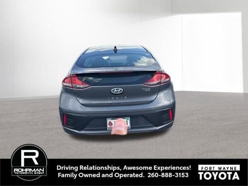 Used 2019 Hyundai Ioniq Blue FWD image 9