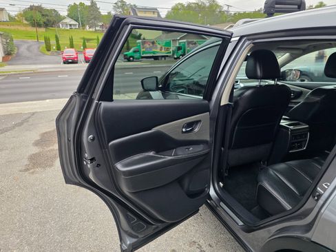 Used 2015 Nissan Murano Platinum w/ Platinum Technology Package image 12