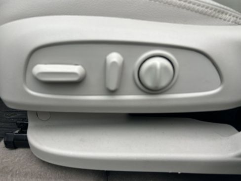 Used 2022 GMC Terrain Denali w/ Denali Premium Package image 23