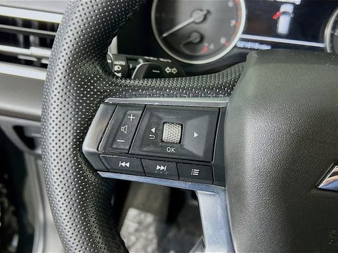 Used 2022 Mitsubishi Outlander SE AWD/4WD image 21
