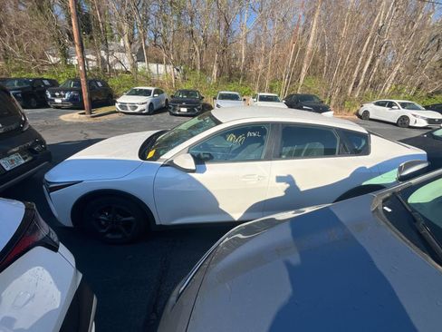 Used 2025 Kia K4 LXS image 2