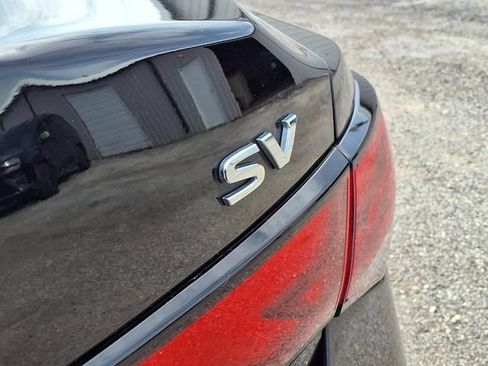 Used 2023 Nissan Sentra SV FWD image 25