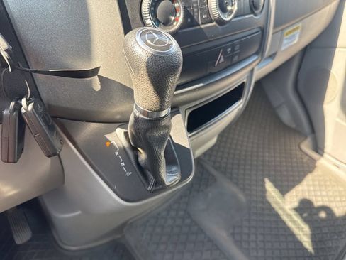 Used 2014 Mercedes-Benz Sprinter 3500 image 16