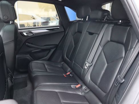 Used 2016 Porsche Macan S AWD/4WD image 31