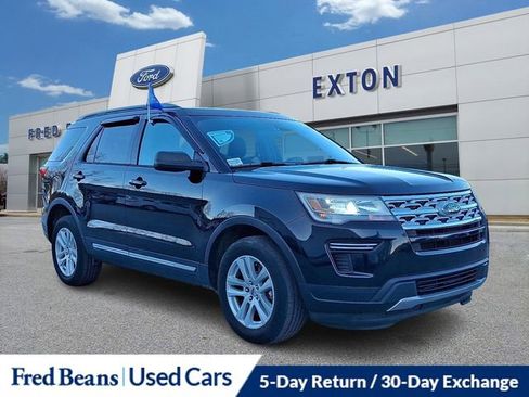 Certified 2019 Ford Explorer XLT w/ Class III Trailer Tow Package image 1